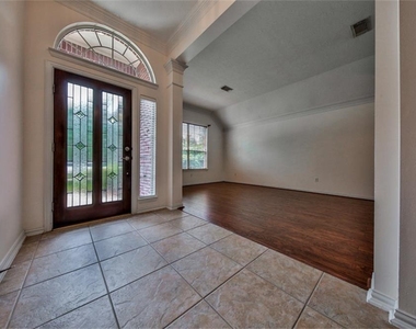 13803 Sherburn Manor Drive - Photo Thumbnail 3