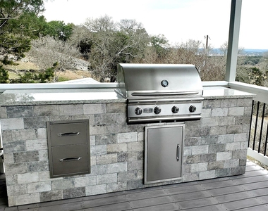 1526 Lakeside Drive W - Photo Thumbnail 22