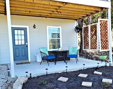 1526 Lakeside Drive W - Photo Thumbnail 30