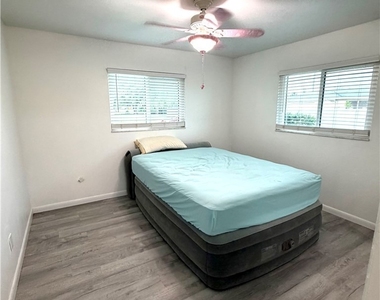 3032 Se Santa Barbara Place - Photo Thumbnail 8