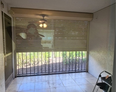 2121 Collier Avenue - Photo Thumbnail 19