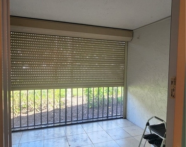 2121 Collier Avenue - Photo Thumbnail 20