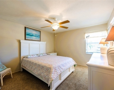 6777 Winkler Road - Photo Thumbnail 14