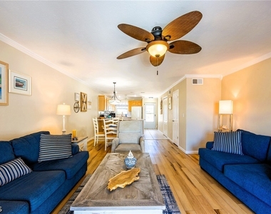 6777 Winkler Road - Photo Thumbnail 10