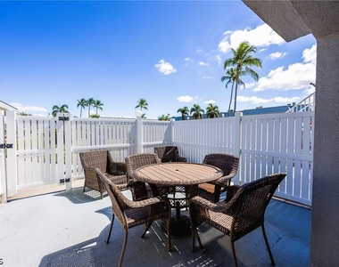 6777 Winkler Road - Photo Thumbnail 21