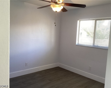1123 Ne 15th Lane - Photo Thumbnail 11
