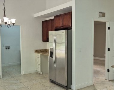 315 Cleveland Avenue - Photo Thumbnail 32