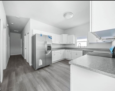 1483 Las Villas Blvd 1483 Las Villas Blvd S - Photo Thumbnail 7
