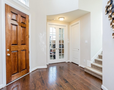 4622 Regal Shadow Lane - Photo Thumbnail 2