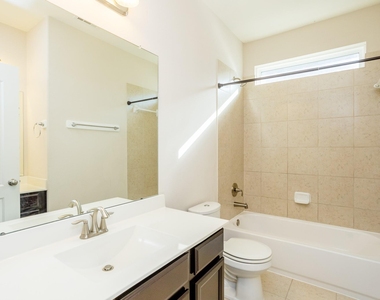 4622 Regal Shadow Lane - Photo Thumbnail 32