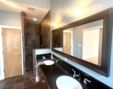 1045 Bonner St - Photo Thumbnail 10