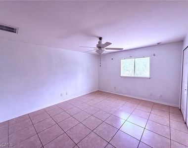 1221 E 12th Street - Photo Thumbnail 9