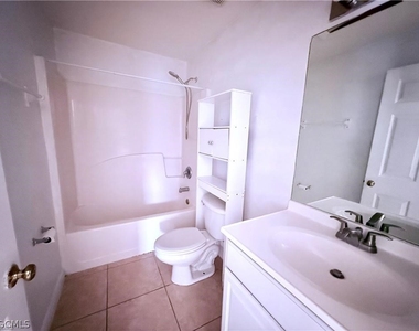 1221 E 12th Street - Photo Thumbnail 12
