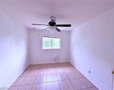 1221 E 12th Street - Photo Thumbnail 11