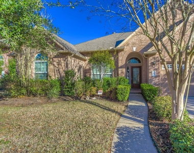 607 Overdell Drive - Photo Thumbnail 1