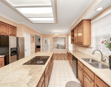 4418 Bermuda Drive - Photo Thumbnail 7