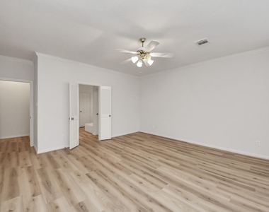 4418 Bermuda Drive - Photo Thumbnail 14