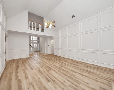 4418 Bermuda Drive - Photo Thumbnail 24