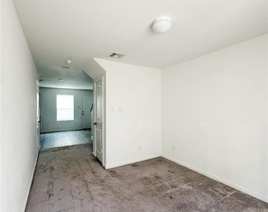 245 Water Oak - Photo Thumbnail 5