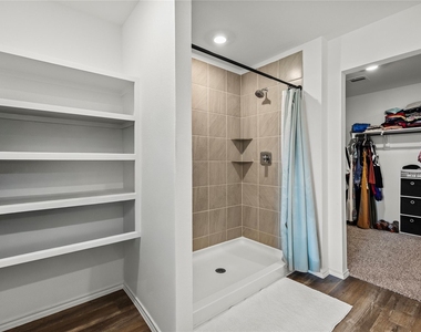 15726 Majestic Evergreen Way - Photo Thumbnail 17
