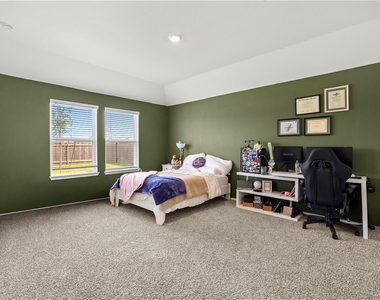 15726 Majestic Evergreen Way - Photo Thumbnail 13