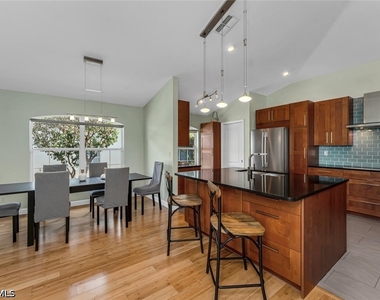 929 Marble Drive - Photo Thumbnail 5