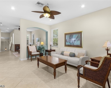 9651 Spanish Moss Way - Photo Thumbnail 7