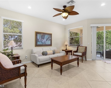9651 Spanish Moss Way - Photo Thumbnail 3