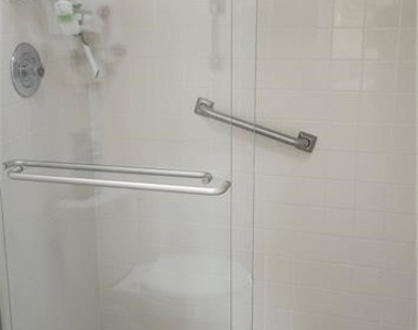 219 Fox Glen Drive - Photo Thumbnail 13