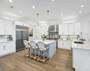 1427 Hemingway Place - Photo Thumbnail 9
