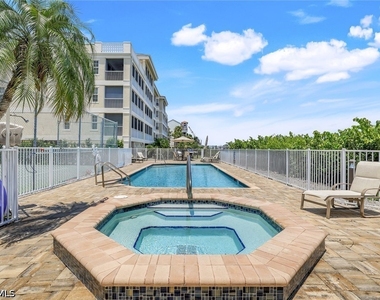 9380 Gulf Shore Drive - Photo Thumbnail 16