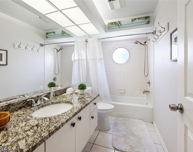 641 Saint Andrews Boulevard - Photo Thumbnail 21