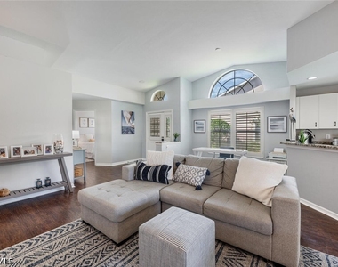 641 Saint Andrews Boulevard - Photo Thumbnail 6