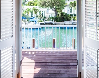 374 14th Avenue S - Photo Thumbnail 14