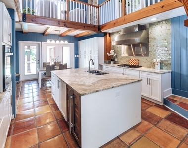 374 14th Avenue S - Photo Thumbnail 11
