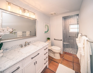 374 14th Avenue S - Photo Thumbnail 18
