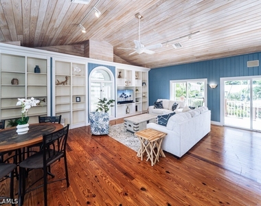 374 14th Avenue S - Photo Thumbnail 6