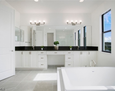 20195 Ainsley Street - Photo Thumbnail 28