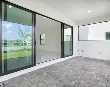20195 Ainsley Street - Photo Thumbnail 22