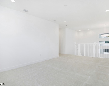 20195 Ainsley Street - Photo Thumbnail 26