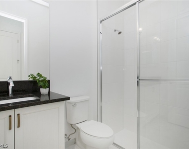20195 Ainsley Street - Photo Thumbnail 17