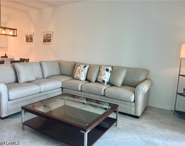 5835 Double Eagle Circle - Photo Thumbnail 5