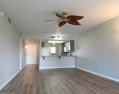 2231 E 5th Street - Photo Thumbnail 3