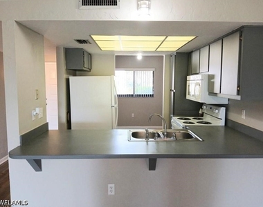 2231 E 5th Street - Photo Thumbnail 1