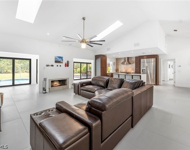 3631 1st Avenue Nw - Photo Thumbnail 10