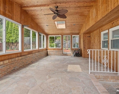 230 Orchard - Photo Thumbnail 18