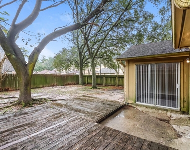 16602 Quiet Trail Drive - Photo Thumbnail 14