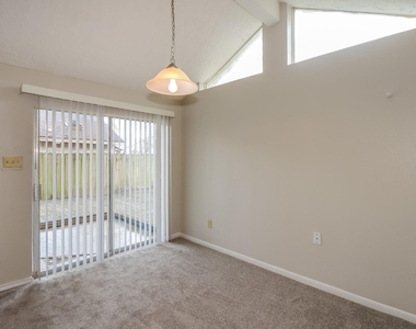 16602 Quiet Trail Drive - Photo Thumbnail 4