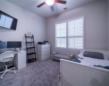 4008 Barnes Street - Photo Thumbnail 27