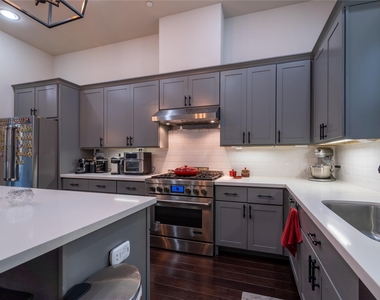4008 Barnes Street - Photo Thumbnail 13